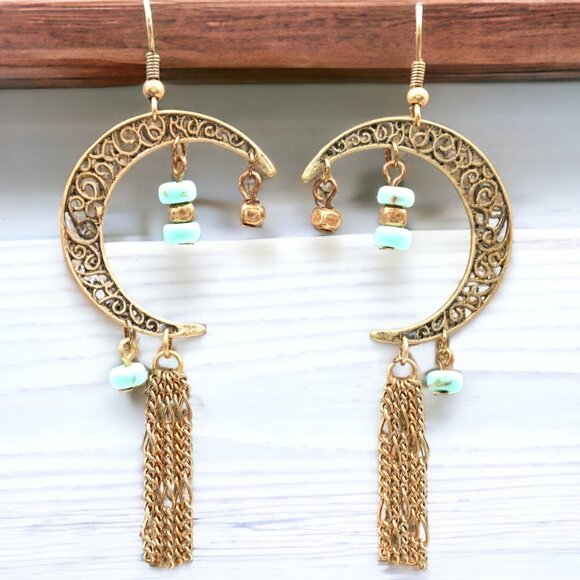 Crescent Moon Filigree Boho Earrings - Picture 4 of 5